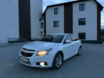 Авто Chevrolet Cruze 2010 № 8759302