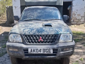 Авто Mitsubishi L 200 1999 № 8759414
