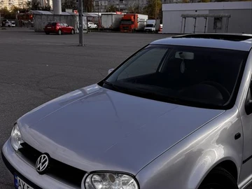 Авто Volkswagen Golf 1998 № 8759447