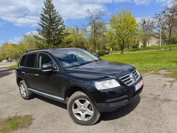 Авто Volkswagen Touareg 2005 № 8759638