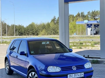 Авто Volkswagen Golf 2000 № 8759710