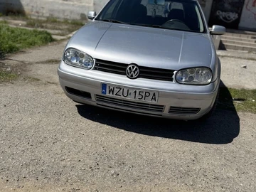 Авто Volkswagen Golf 2001 № 8759835