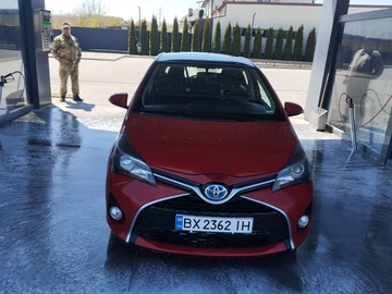Авто Toyota Auris 2016 № 8759846