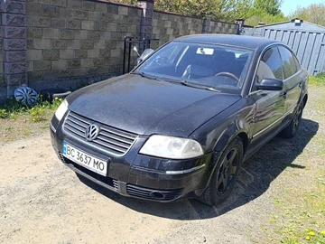Авто Volkswagen Passat Sedan 2002 № 8759911