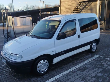 Авто Citroen Berlingo 2000 № 8760133
