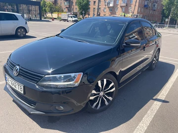 Авто Volkswagen Jetta 2013 № 8760201