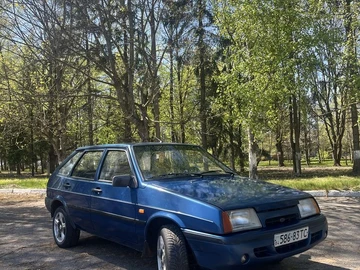 Авто ВАЗ 2109 1998 № 8760221