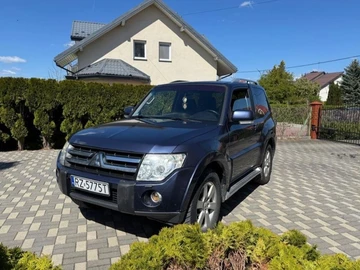 Авто Mitsubishi Pajero 1990 № 8760222