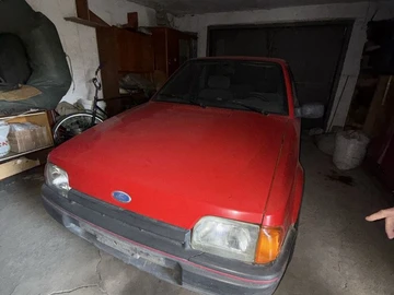 Авто Ford Escort 1989 № 8760317