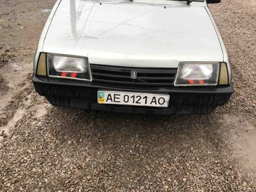 Авто ВАЗ 2109 1991 № 8760342