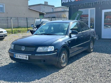 Авто Volkswagen Passat Sedan 1997 № 8760383