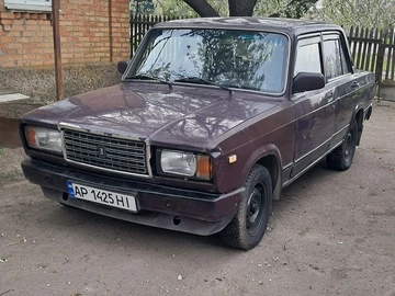 Авто ВАЗ 2107 2001 № 8760393