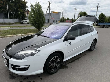 Авто Renault Laguna 2011 № 8760423
