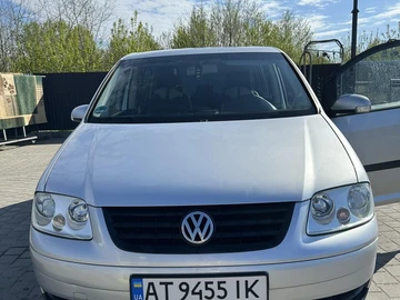 Авто Volkswagen Touran 2004 № 8760540