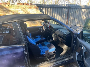 Авто Volkswagen Golf 2001 № 8760594