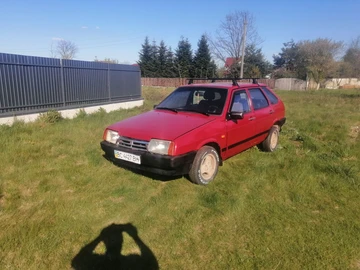 Авто ВАЗ 2109 1996 № 8760665