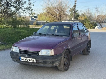 Авто Opel Kadett 1990 № 8760764