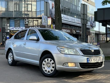 Авто Skoda Octavia 2009 № 8760876