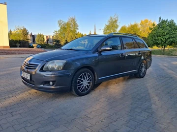 Авто Toyota Avensis 2009 № 8760910
