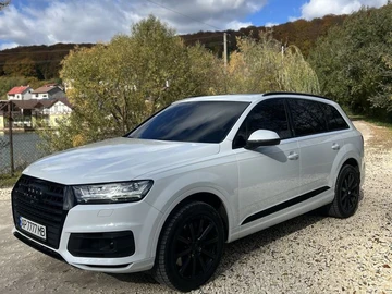Авто Audi Q7 2017 № 8760929