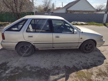 Авто Hyundai Pony 1995 № 8760934