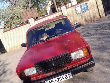 Авто ВАЗ 2107 1994 № 8760940