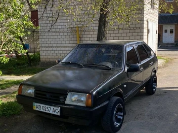 Авто ВАЗ 2109 1989 № 8761050