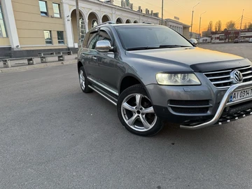 Авто Volkswagen Touareg 2005 № 8761079