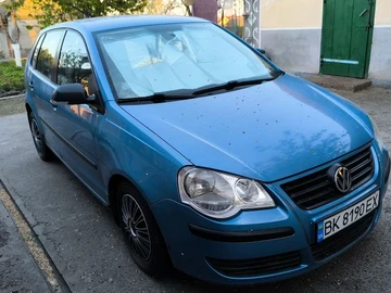 Авто Volkswagen Polo 2005 № 8761131