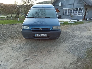 Авто Citroen Jumpy 2000 № 8761157