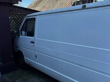 Авто Renault Trafic 1993 № 8761158