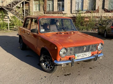 Авто ВАЗ 2101 1976 № 8761362