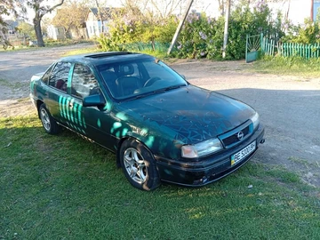 Авто Opel Vectra 1995 № 8761502