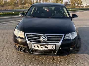 Авто Volkswagen Passat Sedan 2005 № 8761580