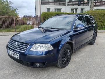 Авто Volkswagen Passat Variant 2001 № 8761595