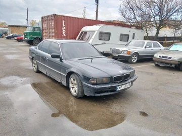 Авто BMW 7 Серия 2001 № 8761764