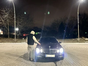 Авто Mercedes E Серия 2006 № 8761775