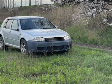 Авто Volkswagen Golf 2003 № 8761794