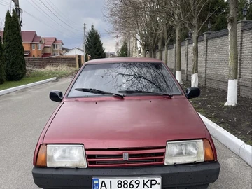 Авто ВАЗ 21099 1993 № 8761802
