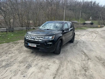 Авто Ford Explorer 2018 № 8761818