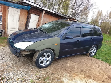 Авто Ford Focus 2000 № 8761826