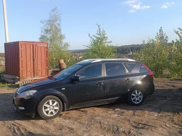 Авто KIA Cee X27 D 2012 № 8761845