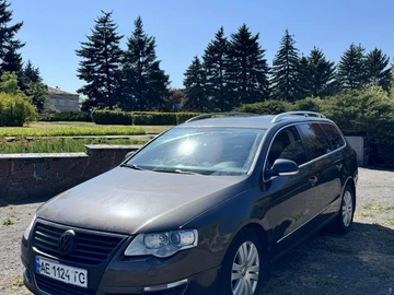 Авто Volkswagen Passat Variant 2006 № 8761938
