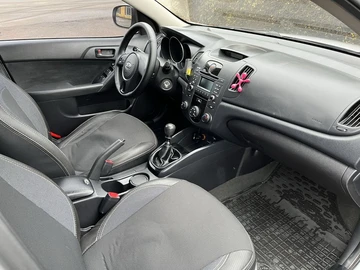 Авто KIA Cerato Forte  2011 № 8761952
