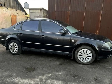 Авто Volkswagen Passat Sedan 2003 № 8761981
