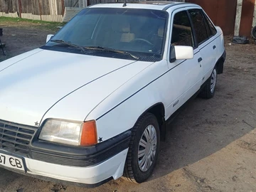 Авто Opel Kadett 1988 № 8762090