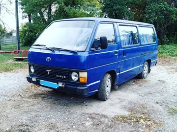 Авто Toyota Avensis Verso 1992 № 8762094