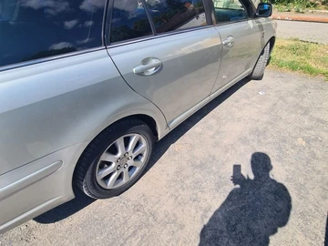 Авто Toyota Avensis 2006 № 8762226