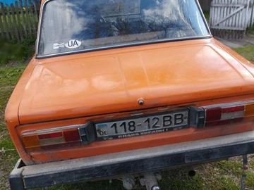 Авто ВАЗ 2103 1983 № 8762260