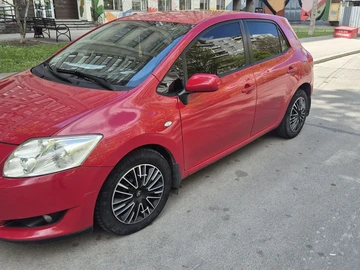 Авто Toyota Auris 2008 № 8762275